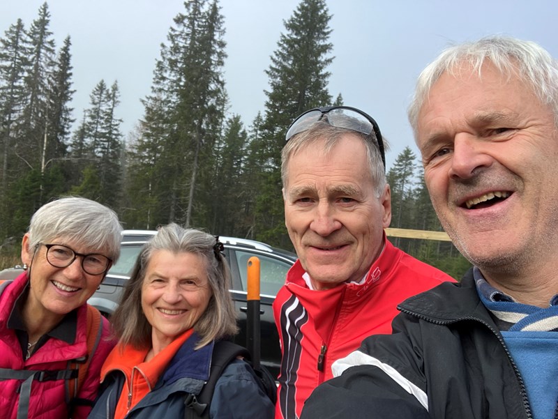 Klare for innsats i Formoløypa: Ingeborg Wiese, Ellen Furuseth, Kjell Ivar Skjemstad, Arild Lund. Foto: Arild Lund